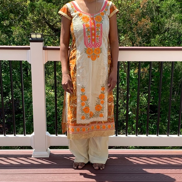 Indian wear dress - Picture 2 of 5